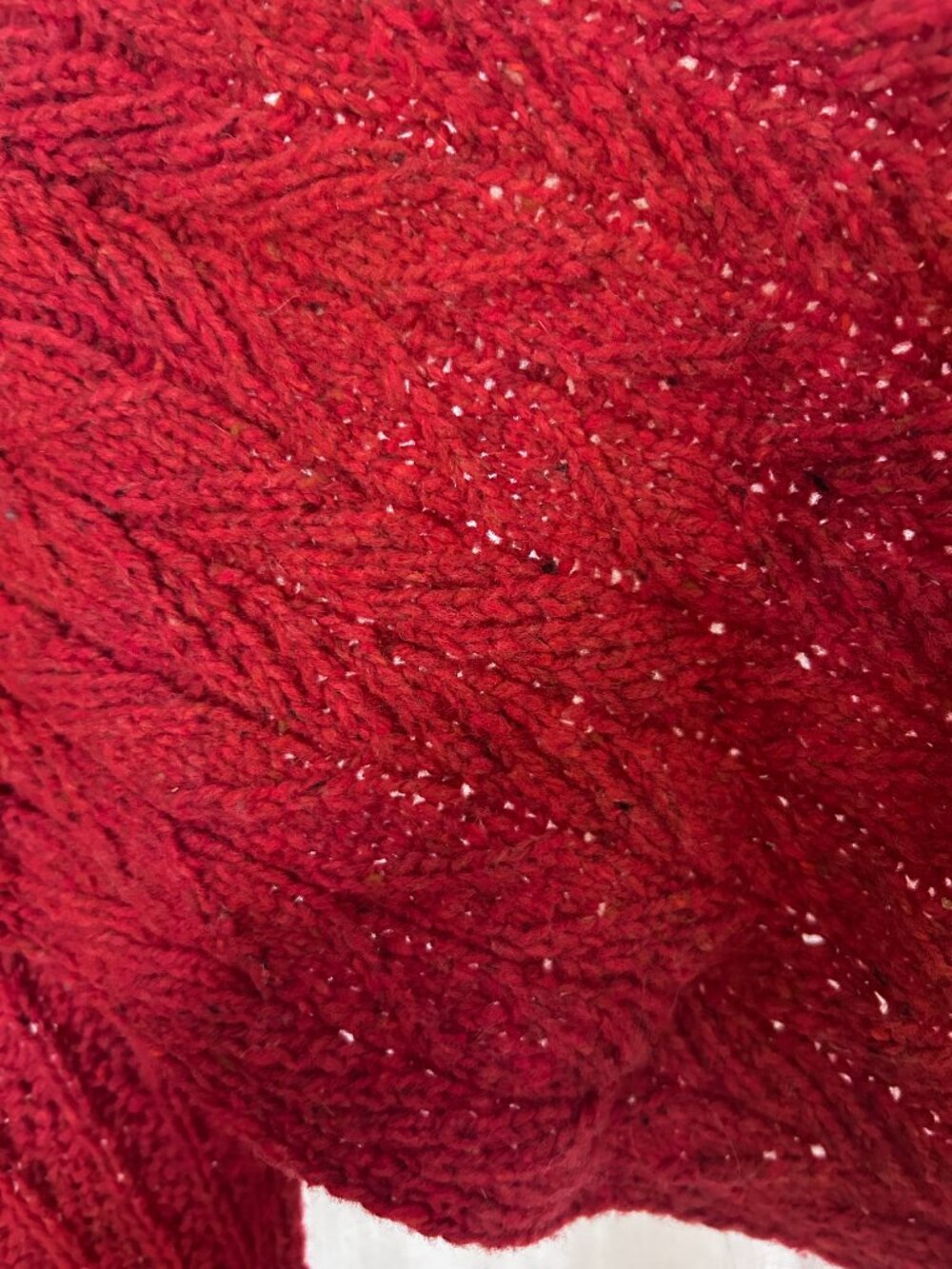 Handmade scarf - Picture 3 of 3